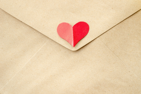 Del Amor hay mucho Escrito