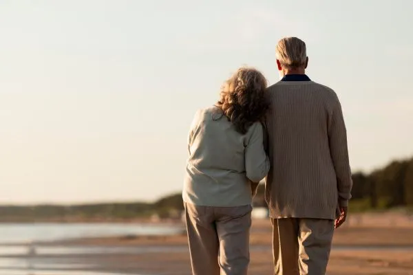 Propósito, proyecto de vida y transiciones vitales: Redescubrir el sentido de la Adultez Mayor